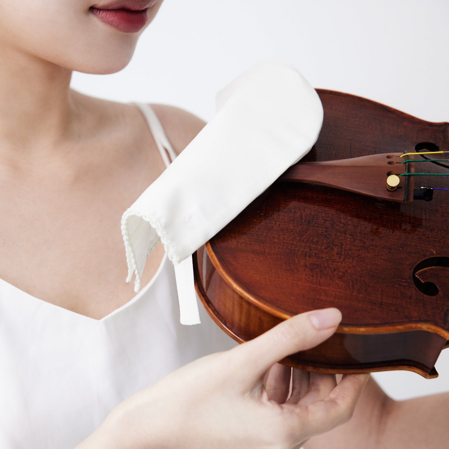 Modal Ribbon Chinrest Cover
